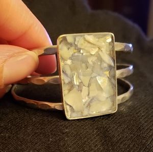 🛍 Cuff Bracelet, Silver tone.